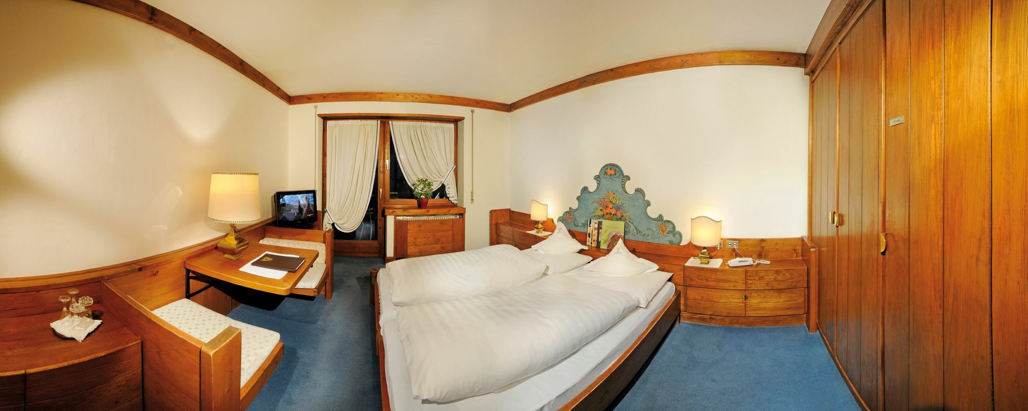 Adler Suite & Stube Villabassa Kültér fotó